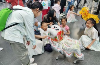 天津图书馆上新智慧科技体验