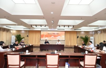 长篇小说《阵地》改稿会在京举行