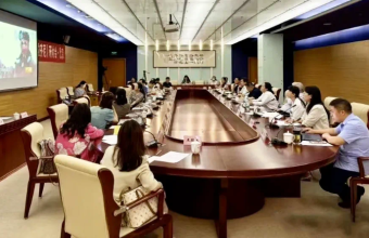 纪实文学《我的父亲拉齐尼》专题研讨会在京召开