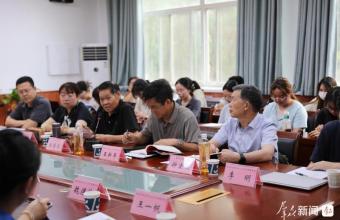 “丝路歌者”巴陇锋《丝路寻祖》作品分享会在西安召开