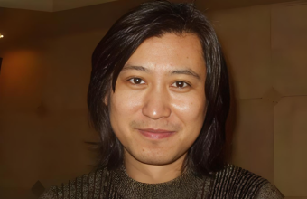 摆渡在语言之河两岸：翻译家、诗人马永波的“复调”人生