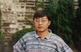 美好的此刻——吴晨骏诗选