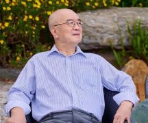 对话“教授作家”於可训：文学最永恒的东西是人情人性