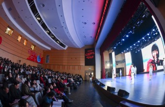 “义海创作四十年”诗歌朗诵会在盐城举行