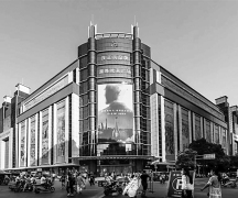 湖北武汉汉正街：五百年商街“潮”向全球