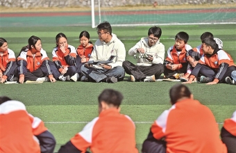 当网络梗溜进校园 如何让孩子“好好说话”