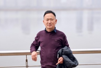 风宇书评|不是所有奔赴，都会抵达：微型小说《朱学者》折射的现