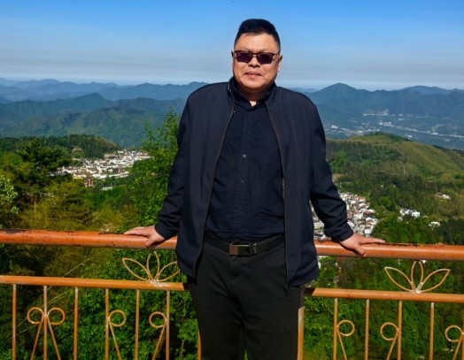 刘祖亮|素人写作破界与新大众文学的时代重塑